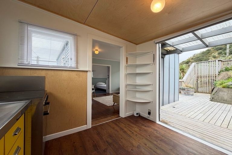 Photo of property in 46 High Street, Island Bay, Wellington, 6023