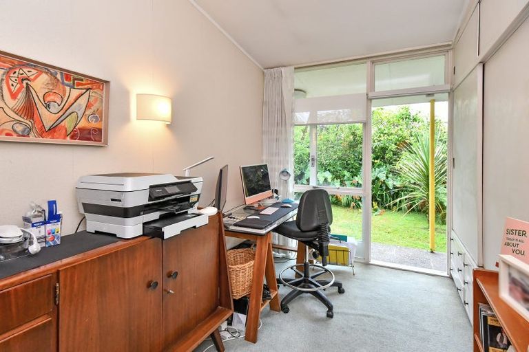 Photo of property in 2 Scott Road, Papakura, 2110