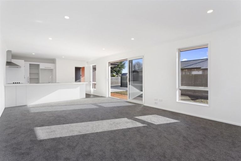 Photo of property in 142a Highsted Road, Casebrook, Christchurch, 8051