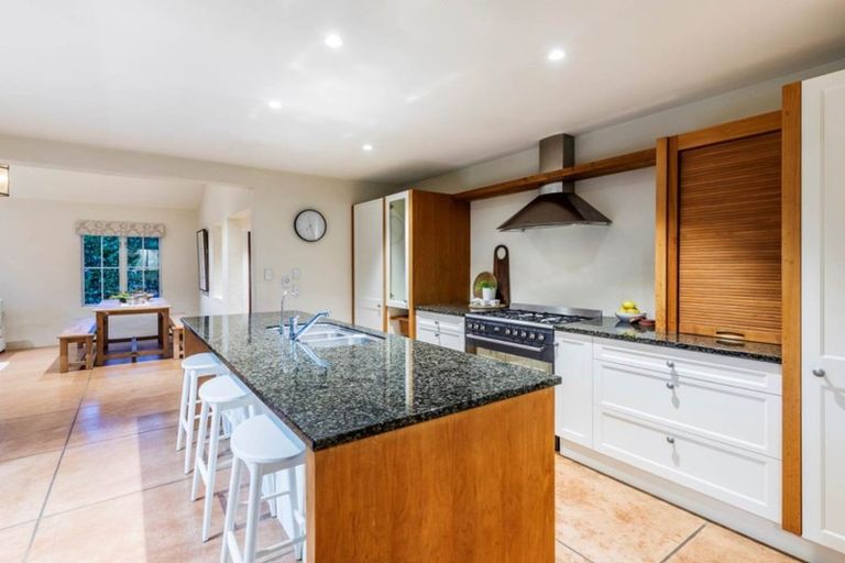 Photo of property in 10 Landing Drive, Albany, Auckland, 0632