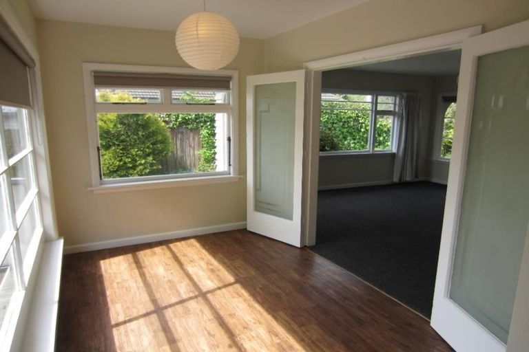Photo of property in 227 Knowles Street, St Albans, Christchurch, 8052