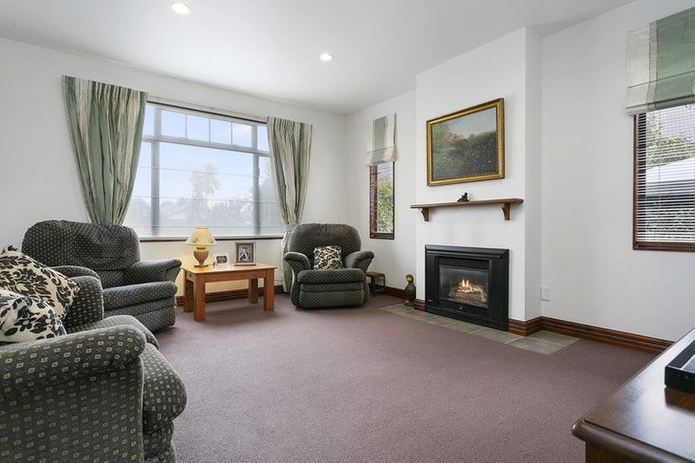 Photo of property in 30 Oaklands Drive, Cambridge, 3434