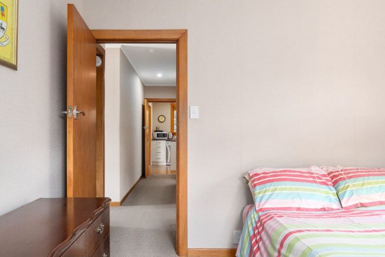 Photo of property in 28 Leon Street, Riverdale, Gisborne, 4010