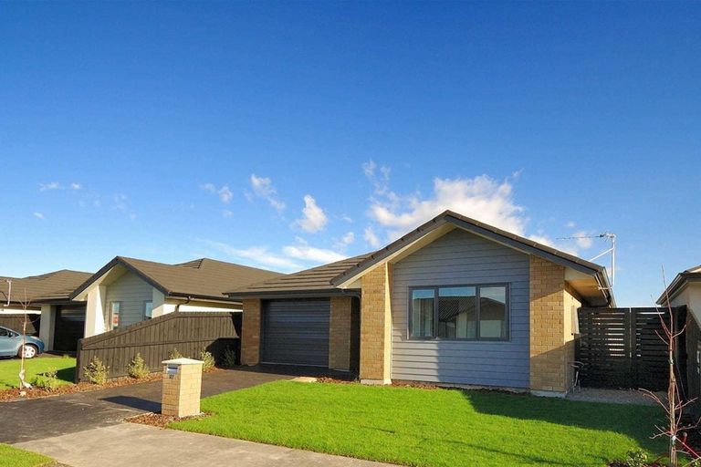 Photo of property in 27 Limbrick Crescent, Wigram, Christchurch, 8042