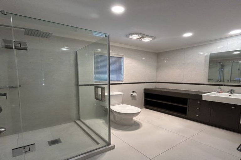 Photo of property in 19 Springcrest Drive, Karaka, Papakura, 2113