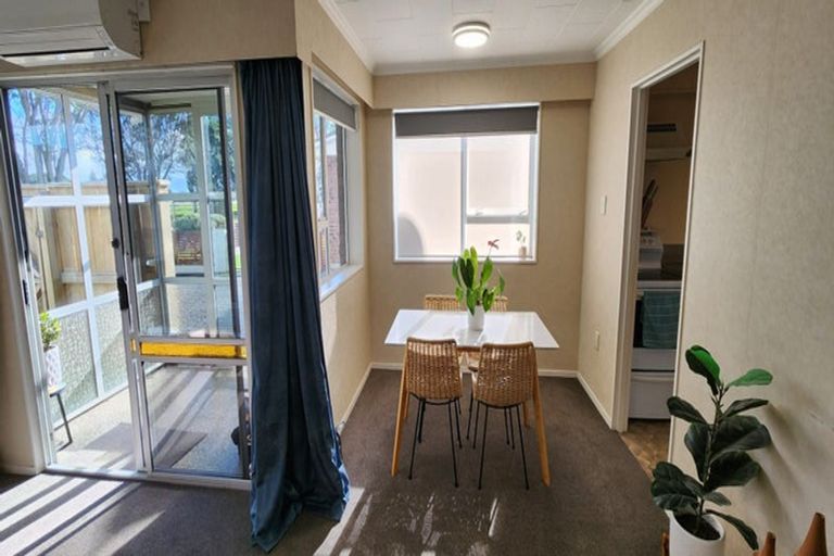 Photo of property in 135 Coronation Avenue, Welbourn, New Plymouth, 4310