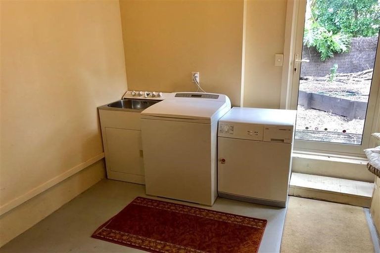 Photo of property in 4a Noel Avenue, Orewa, 0931