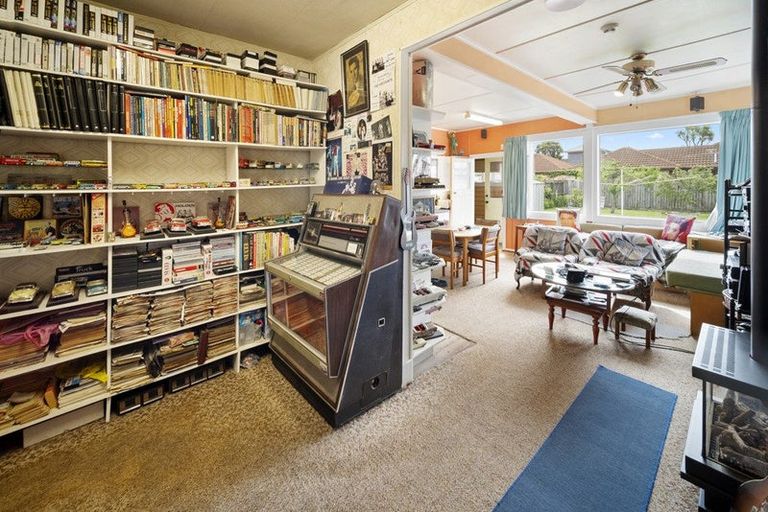 Photo of property in 111 Neville Street, Spreydon, Christchurch, 8024