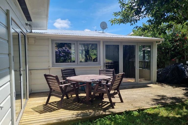 Photo of property in 21 Fernhill Terrace, Wadestown, Wellington, 6012