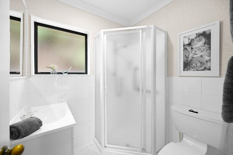 Photo of property in 3 Sunny Dale, Western Heights, Hamilton, 3200