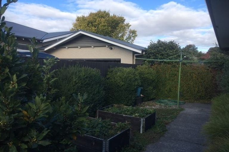 Photo of property in 14 Peel Street, Strowan, Christchurch, 8052