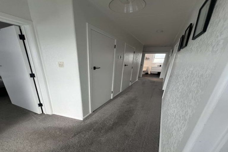 Photo of property in 18 Tarapunga Place, Tokoroa, 3420