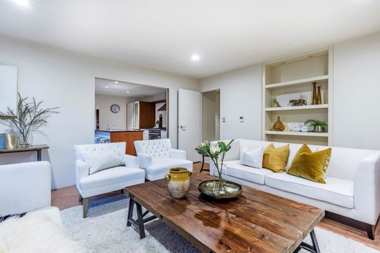 Photo of property in 10 Landing Drive, Albany, Auckland, 0632