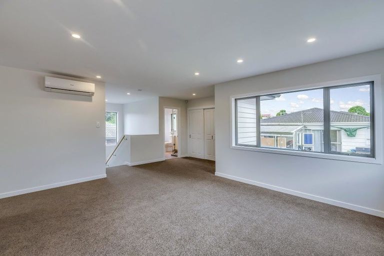 Photo of property in 61c Margan Avenue, New Lynn, Auckland, 0600