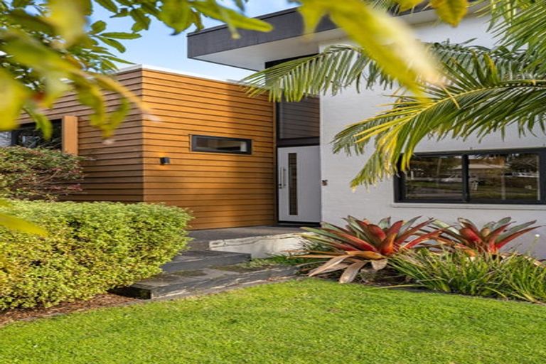 Photo of property in 5 Anselmi Ridge Road, Pukekohe, 2120