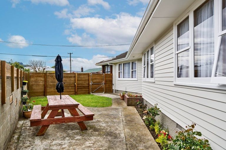 Photo of property in 29 Rosebank Avenue, Avalon, Lower Hutt, 5011