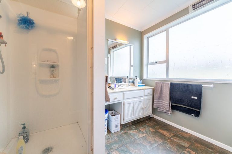 Photo of property in 32 Richmond Road, Richmond, Oamaru, 9493