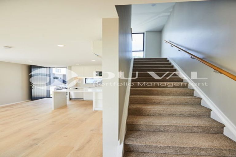 Photo of property in 46 Koro Lane, Mangere Bridge, Auckland, 2022