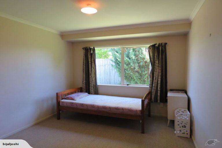 Photo of property in 8a Sandspit Road, Waiuku, 2123