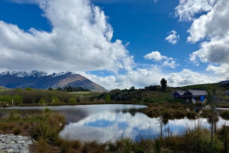 Photo of property in 22 Woolshed Road, Jacks Point, Queenstown, 9371