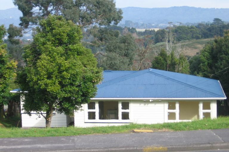 Photo of property in 228 Don Buck Road, Massey, Auckland, 0614
