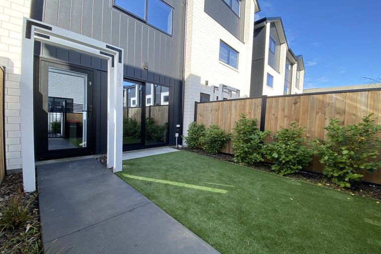 Photo of property in 78 Marine Parade, North New Brighton, Christchurch, 8083