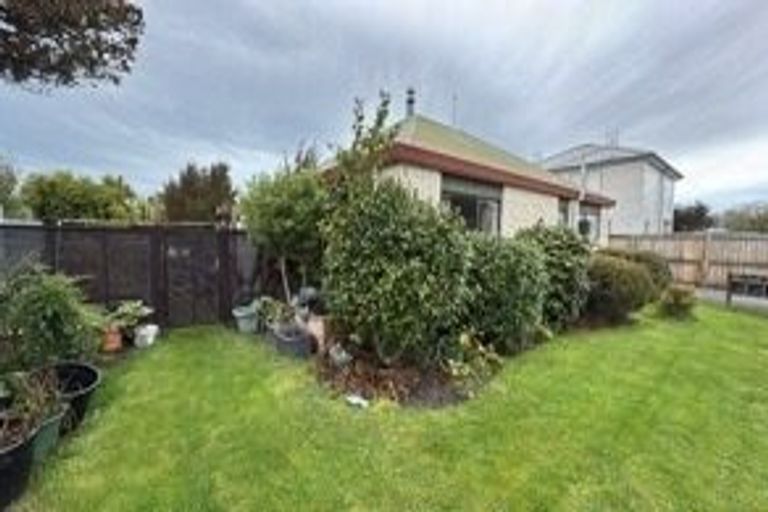 Photo of property in 40a Percival Street, Rangiora, 7400