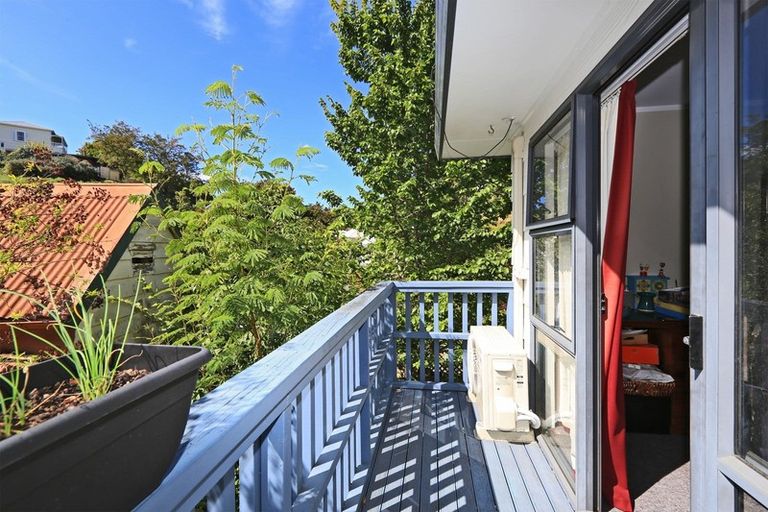 Photo of property in 22a&b Milton Road, Bluff Hill, Napier, 4110