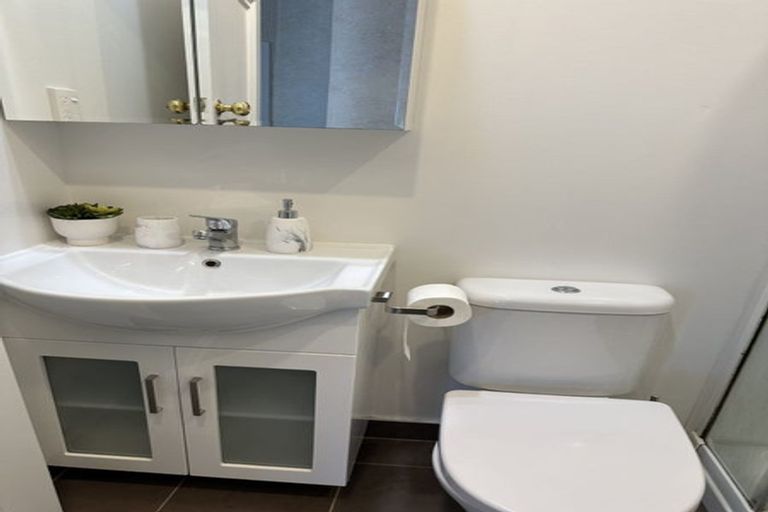 Photo of property in 339 Karori Road, Karori, Wellington, 6012