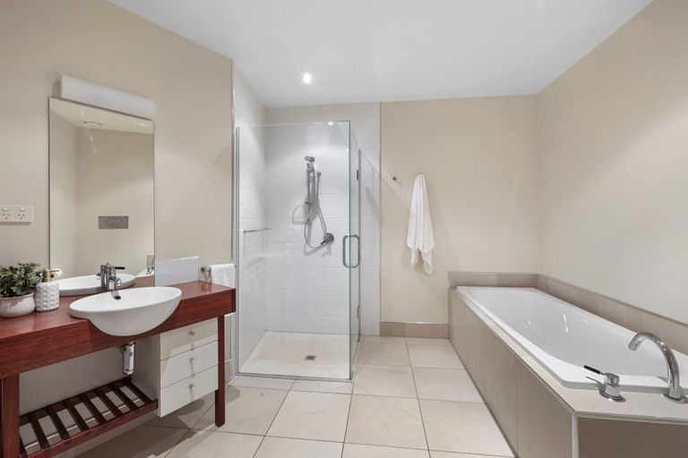 Photo of property in Quarterdeck, 3/4 Buller Street, New Plymouth, 4310