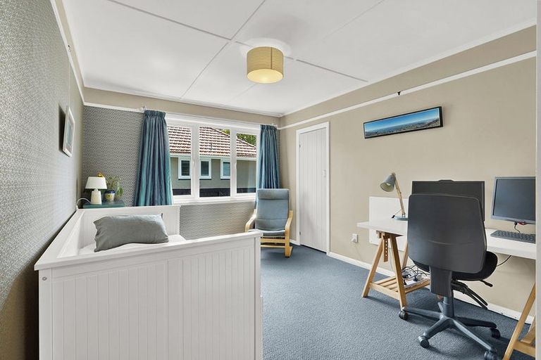 Photo of property in 24 Casey Avenue, Fairfield, Hamilton, 3214