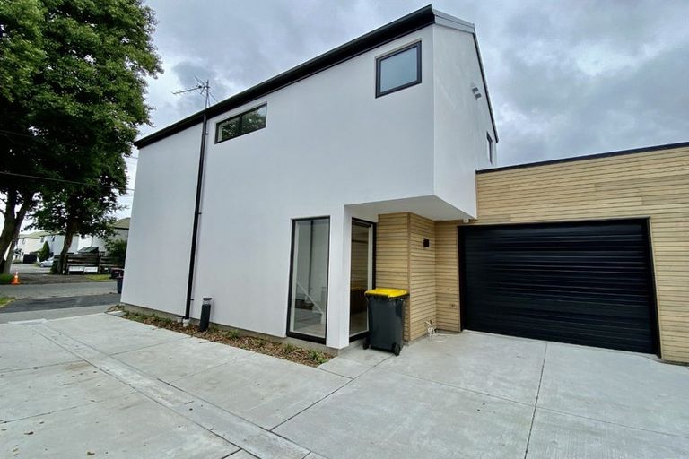 Photo of property in 97a Poulson Street, Addington, Christchurch, 8024