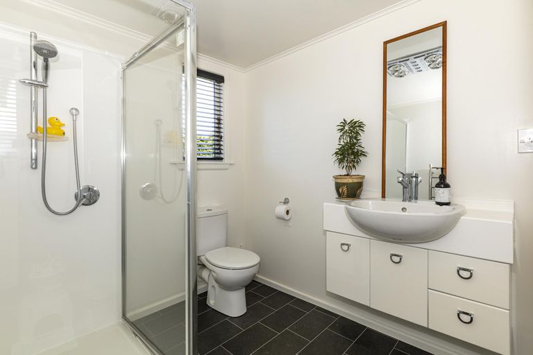 Photo of property in 36 Connolly Street, Geraldine, 7930