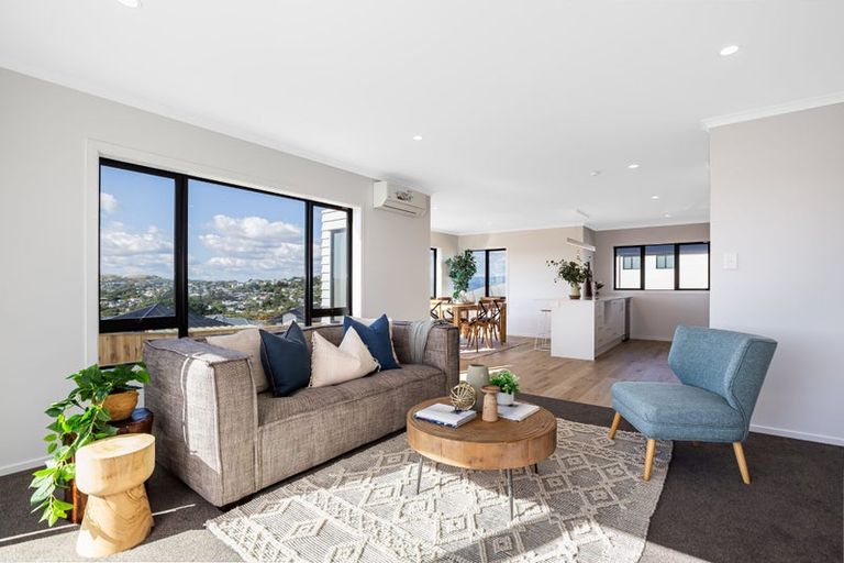 Photo of property in 9 Boeing Way, Newlands, 6037