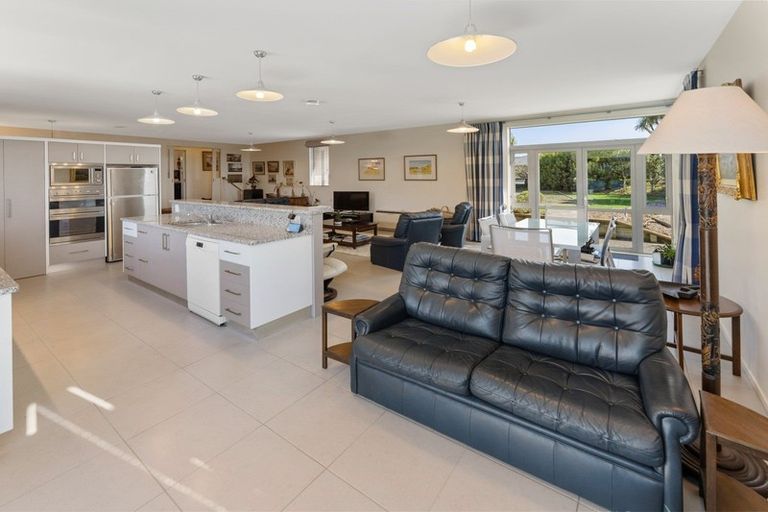 Photo of property in 24 Highfield Grove, Richmond, 7020