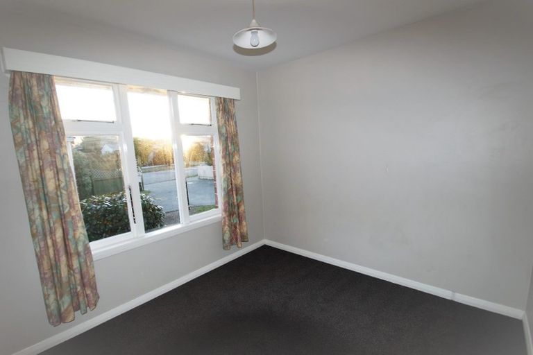 Photo of property in 14 Shaftesbury Street, Avonhead, Christchurch, 8042
