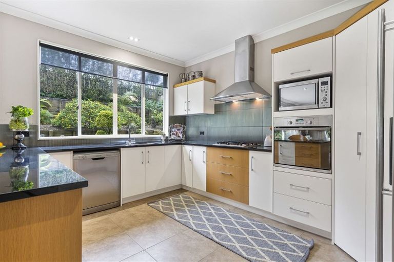 Photo of property in 58 Coachman Drive, Flat Bush, Auckland, 2016