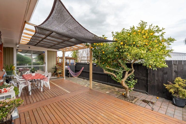 Photo of property in 4 Bremridge Place, Melville, Hamilton, 3206