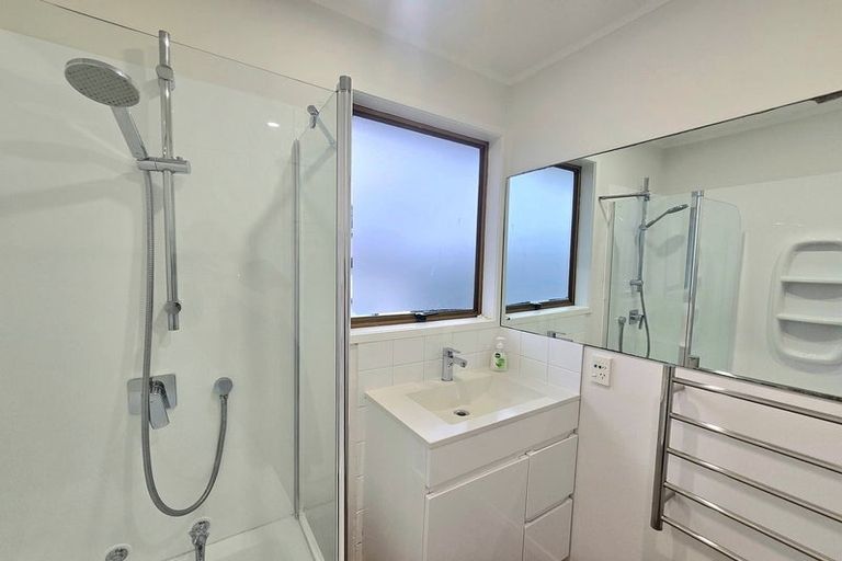 Photo of property in 91 Archmillen Avenue, Pakuranga Heights, Auckland, 2010