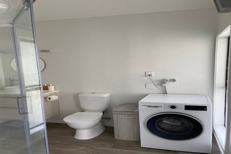 Photo of property in 4a Tui Grove, Elderslea, Upper Hutt, 5018