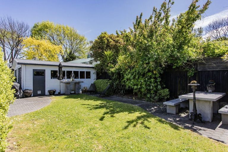 Photo of property in 174 Cranford Street, St Albans, Christchurch, 8014