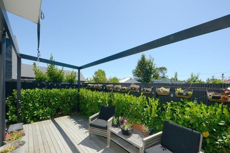 Photo of property in 12 Barrington Street, Somerfield, Christchurch, 8024
