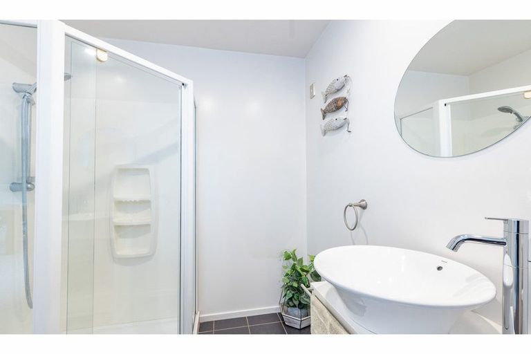 Photo of property in 5 Kensington Avenue, Rangiora, 7400