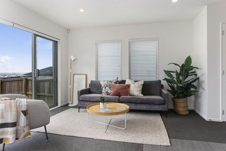 Photo of property in 114 Joseph Street, Flat Bush, Auckland, 2019