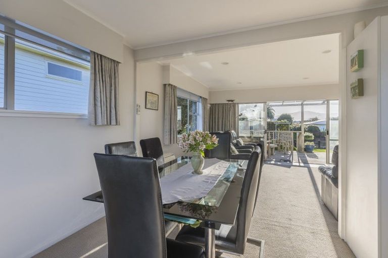 Photo of property in 15 Teoti Street, Paraparaumu Beach, Paraparaumu, 5032