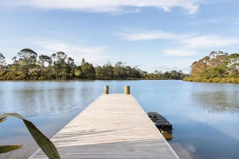 Photo of property in 8 Kennedys Road, Whenuapai, Auckland, 0814