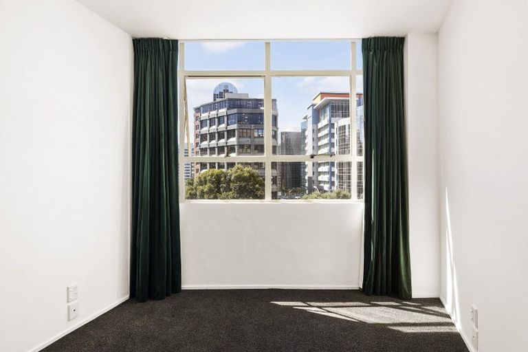Photo of property in Hume House, 152u9 The Terrace, Wellington Central, Wellington, 6011