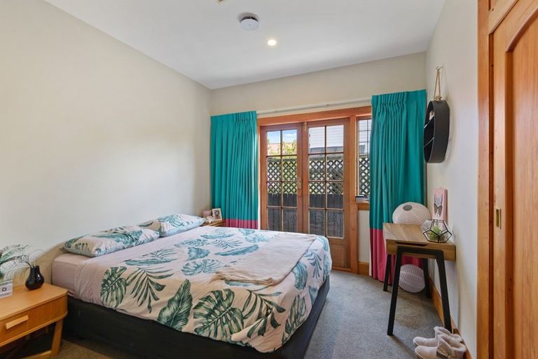 Photo of property in 4 Claxton Place, Saint Martins, Christchurch, 8022