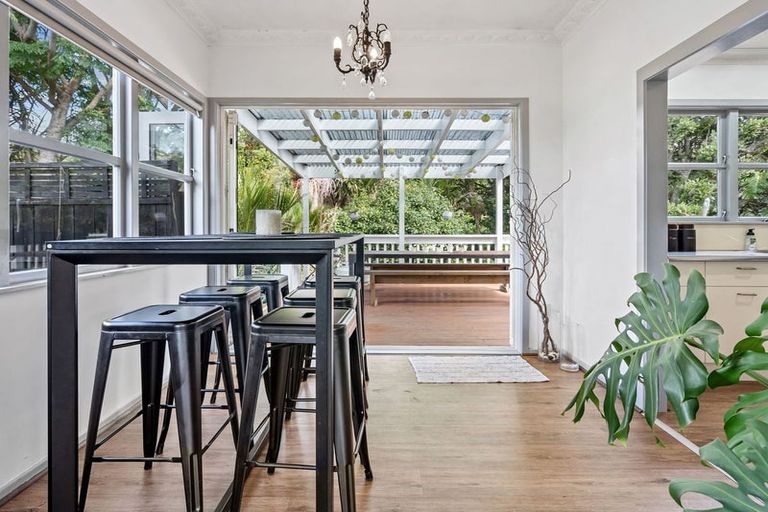 Photo of property in 1 Ranfurly Place, Te Kamo, Whangarei, 0112