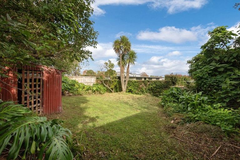 Photo of property in 3/5 Moana Avenue, Belmont, Auckland, 0622
